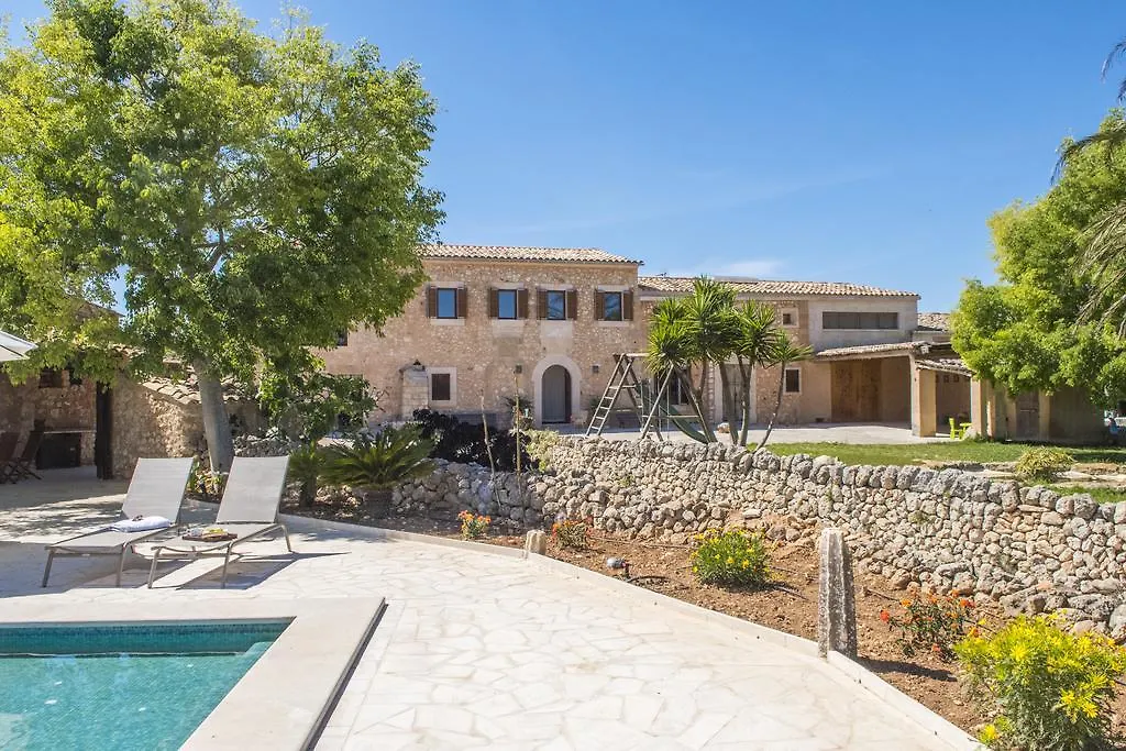 Holiday home Finca Alqueria Porreres