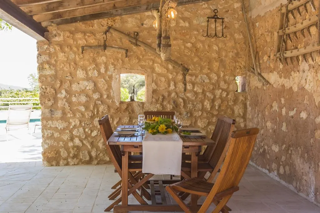 Finca Alqueria Porreres Spain